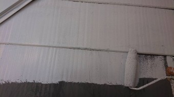 屋根下塗り